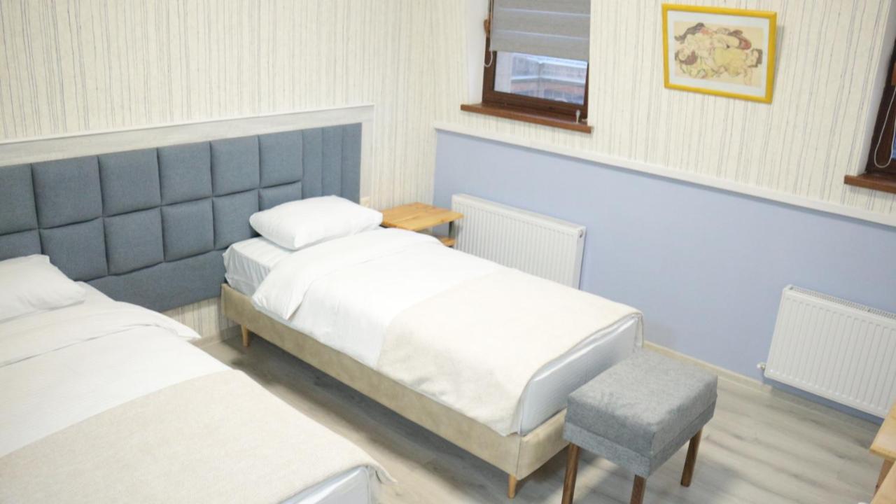 21 Rooms Hotel غيومري المظهر الخارجي الصورة