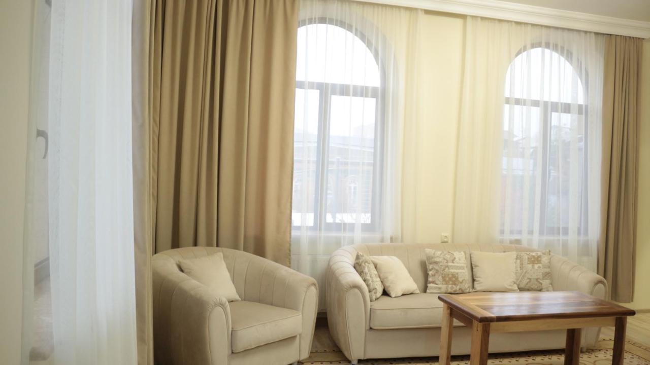 21 Rooms Hotel غيومري المظهر الخارجي الصورة