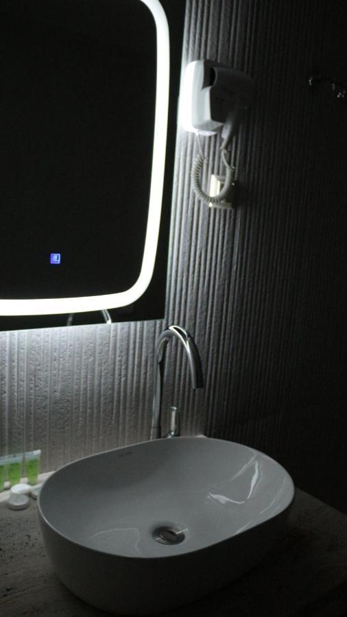 21 Rooms Hotel غيومري المظهر الخارجي الصورة