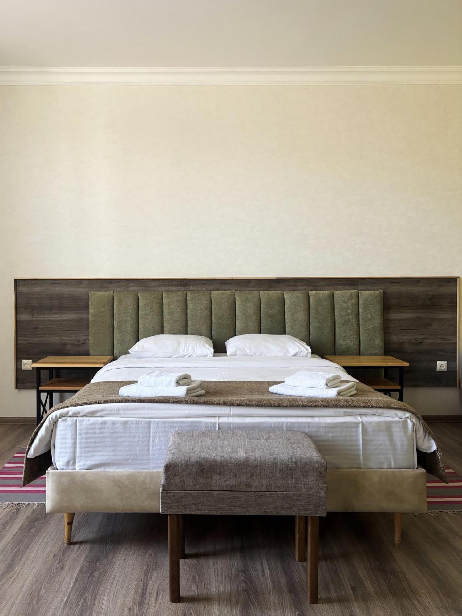 21 Rooms Hotel غيومري المظهر الخارجي الصورة