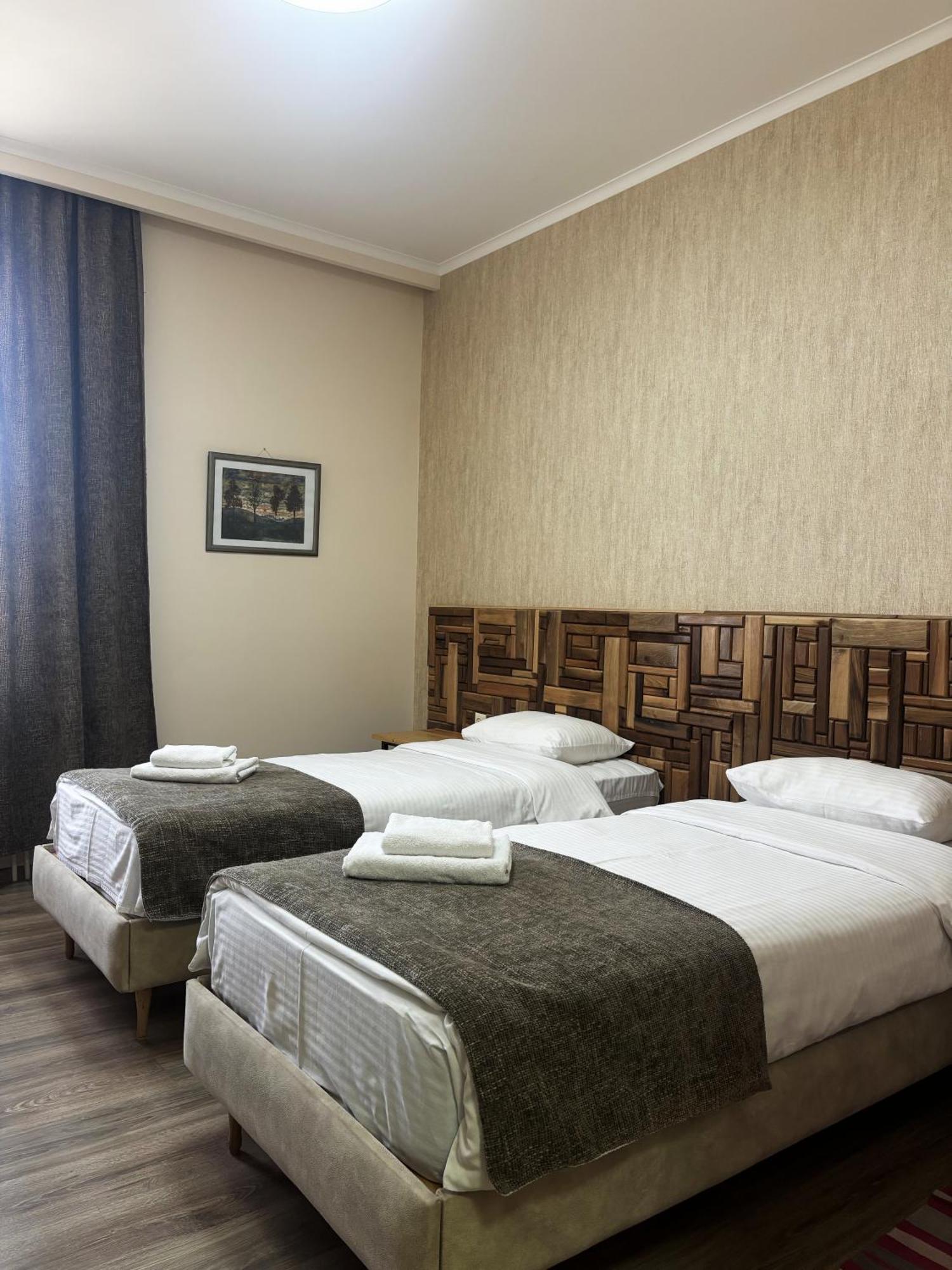 21 Rooms Hotel غيومري المظهر الخارجي الصورة