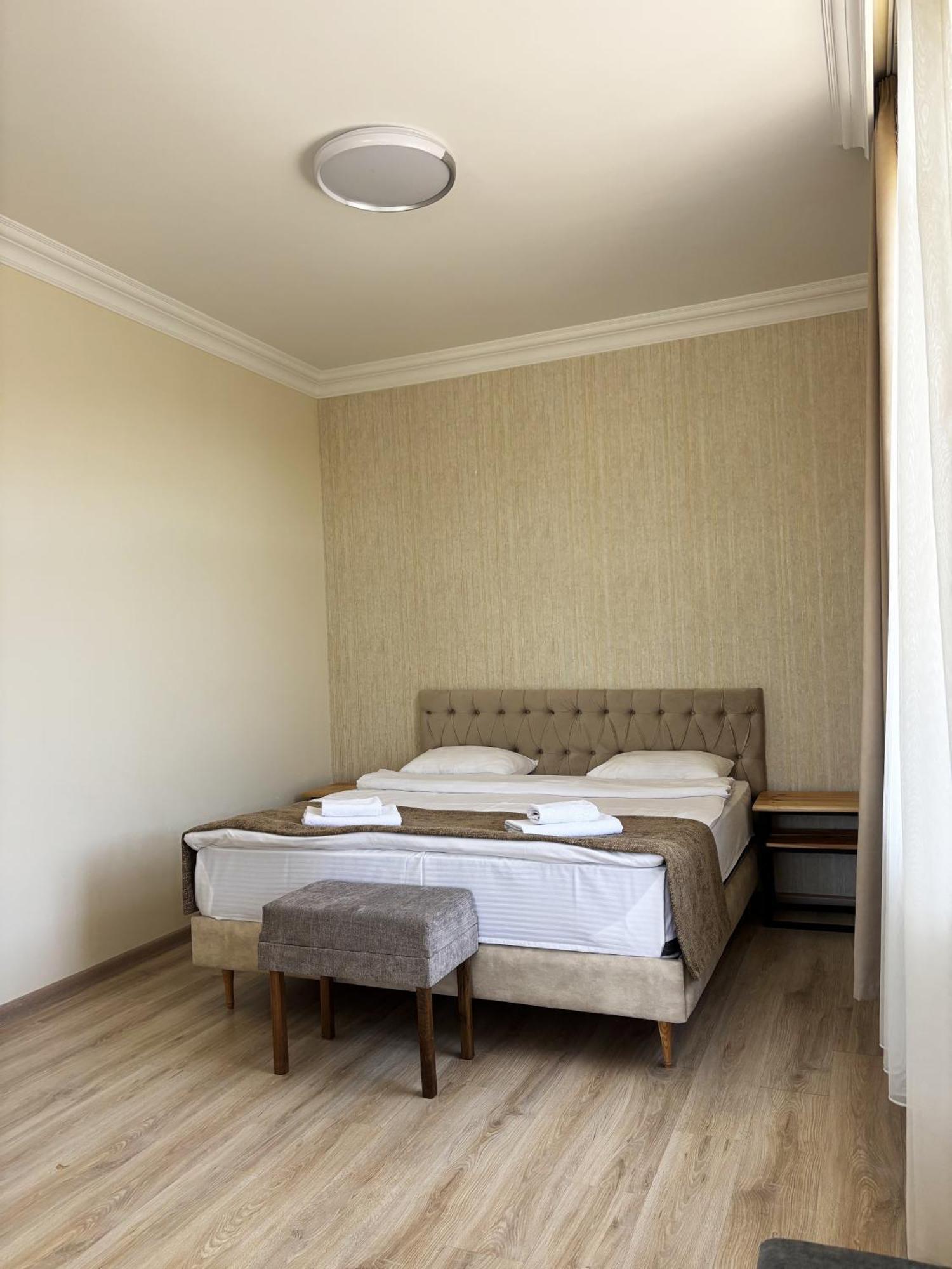 21 Rooms Hotel غيومري المظهر الخارجي الصورة